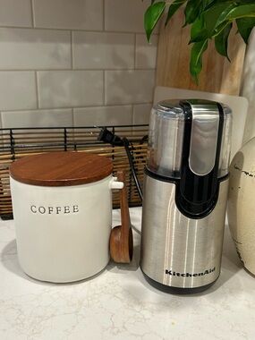 Kitchen Aid coffee grinder Stoneware coffee canister with scoop.  Barely used.